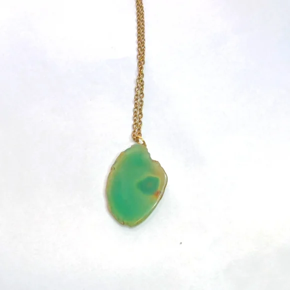 Green agate slice necklace - Picture 2 of 3
